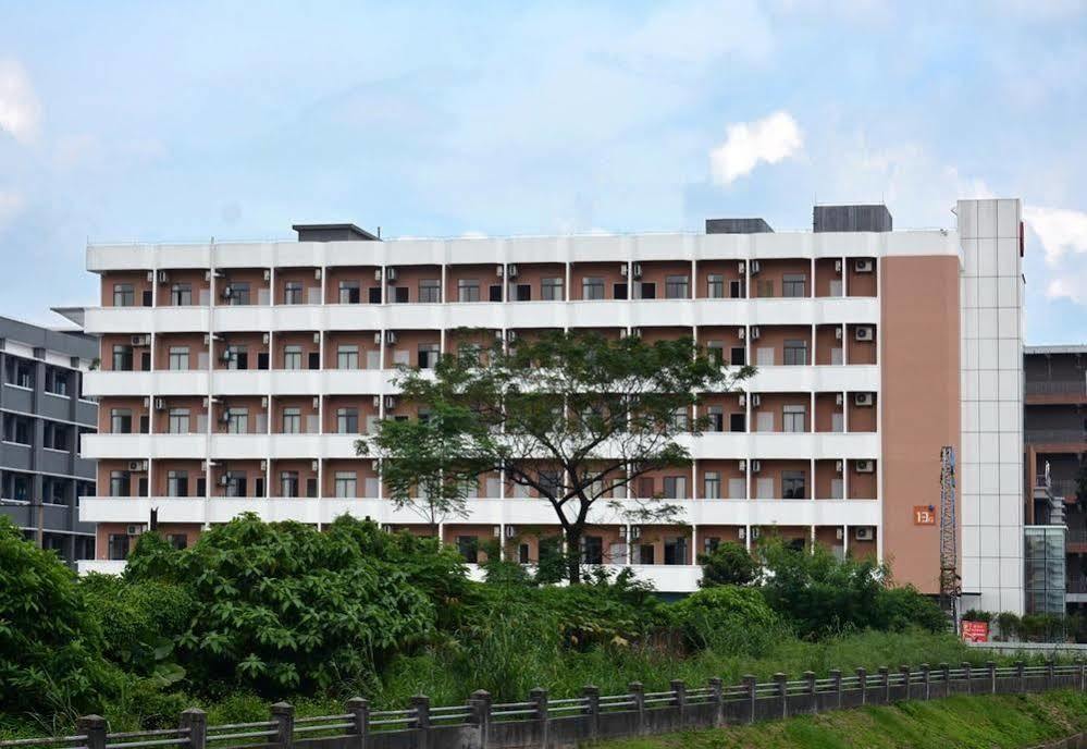 Dongguan Silver World Garden Hotel Exterior foto